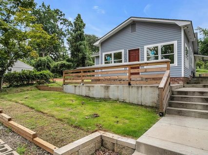 189 Converse Circle