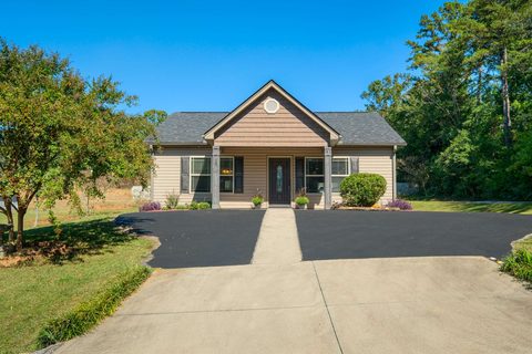 12 Bush Street active home in Jc'S Place, Inman, SC