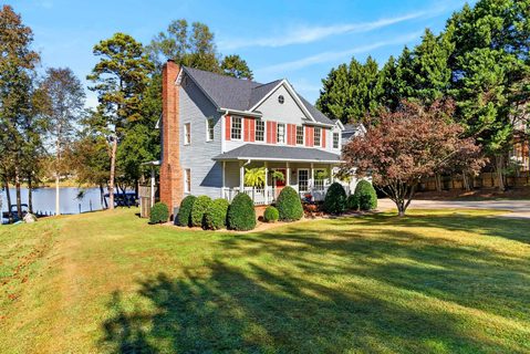 315 Hillcove Point active home in Spring Point, Wellford, SC
