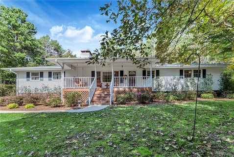 172 Beaver Lake Drive sold home in Beaver Lake, West Union, SC