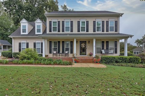 123 Century Oaks Drive