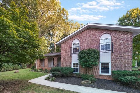307 Brookgreen Circle