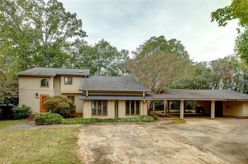 108 Holiday West Avenue sold home in Holiday Shores, Clemson, SC