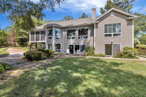 304 E Sunrise Lane sold home in Lakeshore East, Seneca, SC