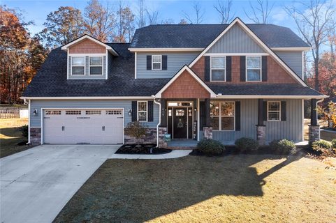 416 Oak Ridge Place