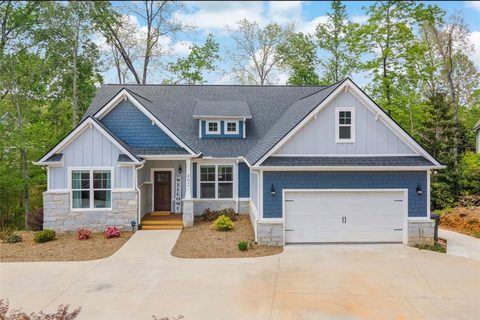402 Bay Hill Drive