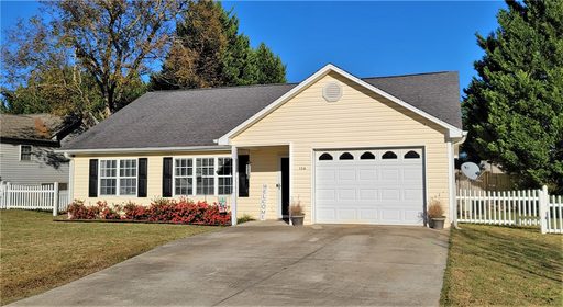 104 Ashwood Lane