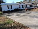 104 E Clearwater Shores Road sold home in Fair Play, SC