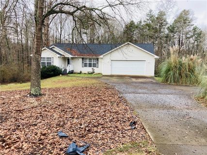 113 Lakefront Road