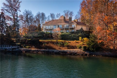 Previously sold for $1,515,000
