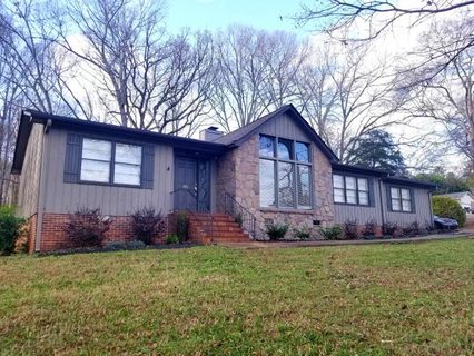 401 Nottingham Way sold home in Sherwood Forest, Anderson, SC