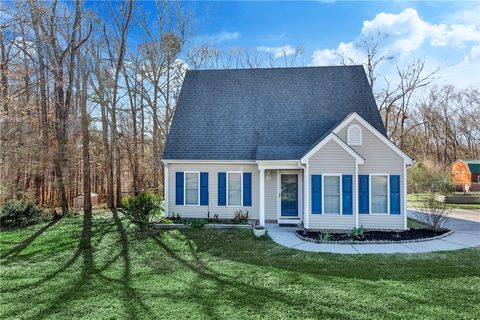 122 Cloverdale Drive