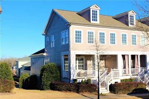 252 Thomas Green Boulevard