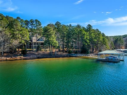 314 Shorewinds Court