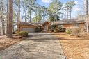 108 Hermitage Mooring Drive sold home in Seneca, SC