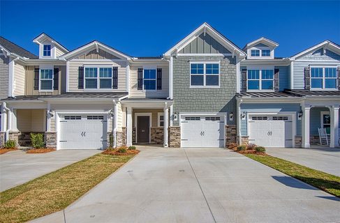 221 Nautique Court