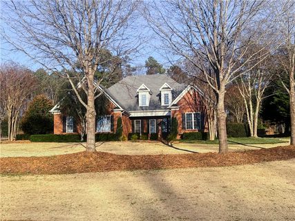 213 Vining Crossing