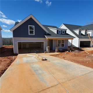 210 Iris Drive