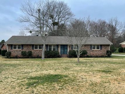 106 Pine Needle Trail