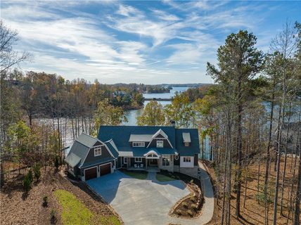 129 Promontory Court