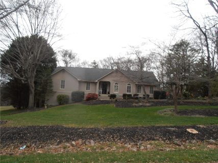 1007 Harpers Way