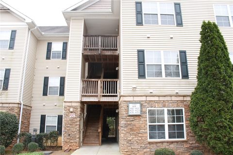 623 Lookover Drive
