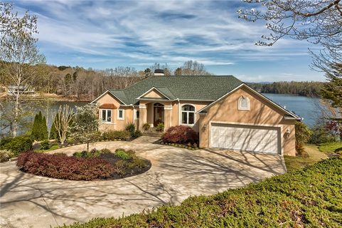 710 Topaz Court