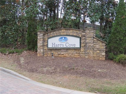 1523 Harts Ridge Drive