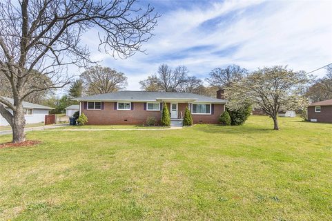 2607 Mckinley Drive