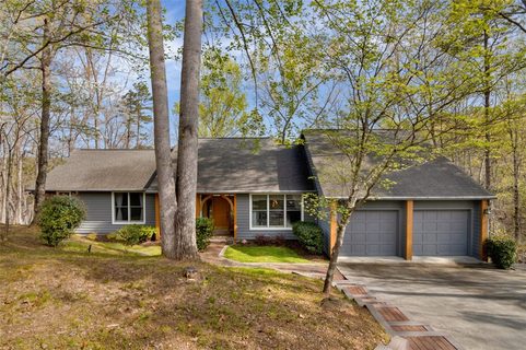 529 N Flagship Drive