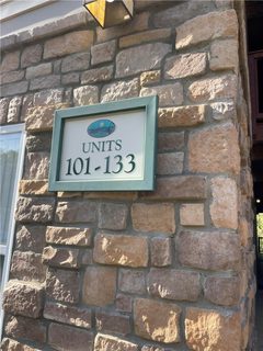 133 Harts Cove Way