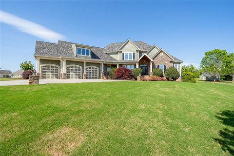 511 Paramount Drive sold home in Sunset Ridge, Seneca, SC
