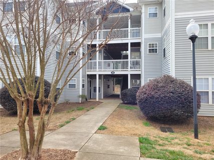 142 University Village Drive C