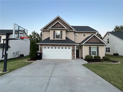120 Gallant Lane