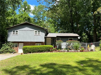 400 Woodland Circle sold home in Dogwood Heights, Pendleton, SC