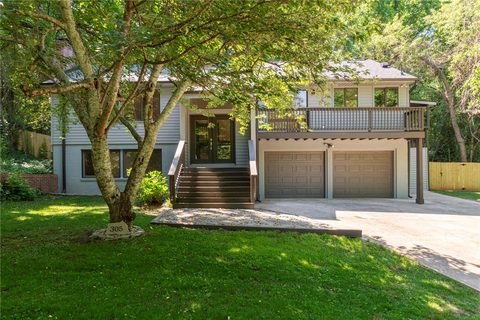305 Lancelot Drive