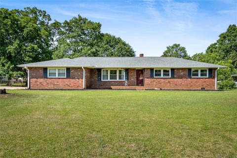 Previously sold for $225,000