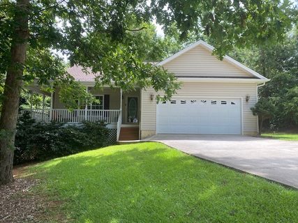 1123 Jody Drive sold home in Woodland Acres, Seneca, SC