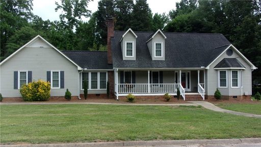 702 Huntington Road