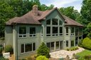 713 N Acorn Way sold home in Seneca, SC