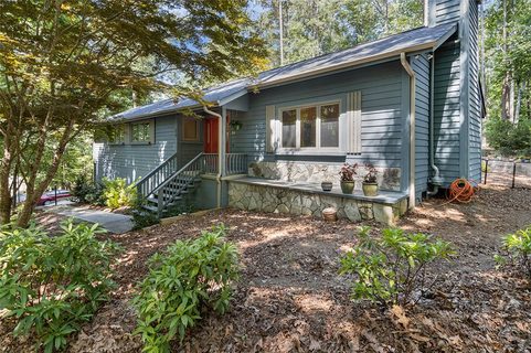 24 Foremast Drive