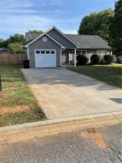 640 Hunters Lane sold home in Hunters Glen, Anderson, SC