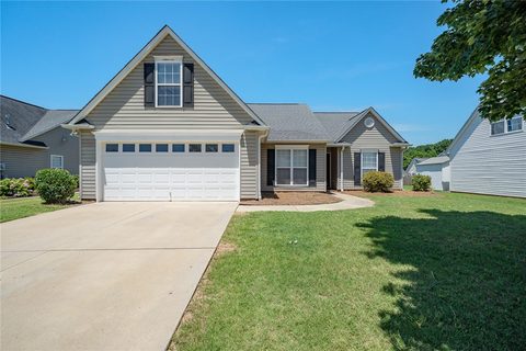 111 Longwood Lane