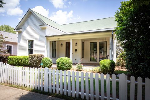 428 Thurmond Lane