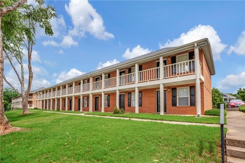 250 Elm Street 506