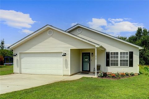 115 Veranda Circle