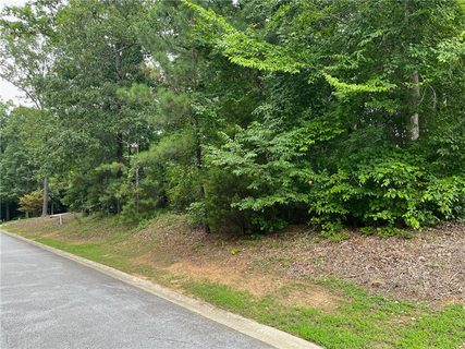 107 Linkside Drive