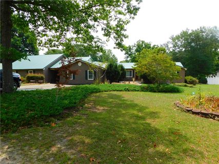205 Sandy Shores Drive sold home in Sandy Shores, Townville, SC