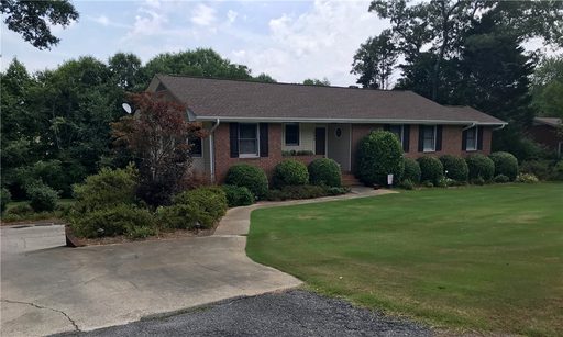 694 Pinewood Drive