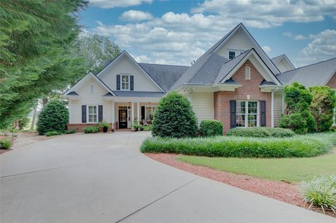 728 Cross Creek Drive